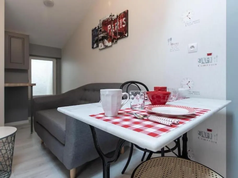 Le Paris Eiffel - Appartement Cosy En Plein Centre Bourgoin-Jallieu France